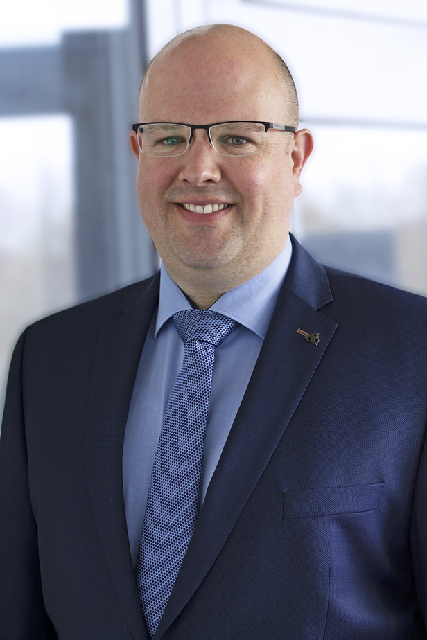 Christoph MetzdorfDirector Administration and Sales